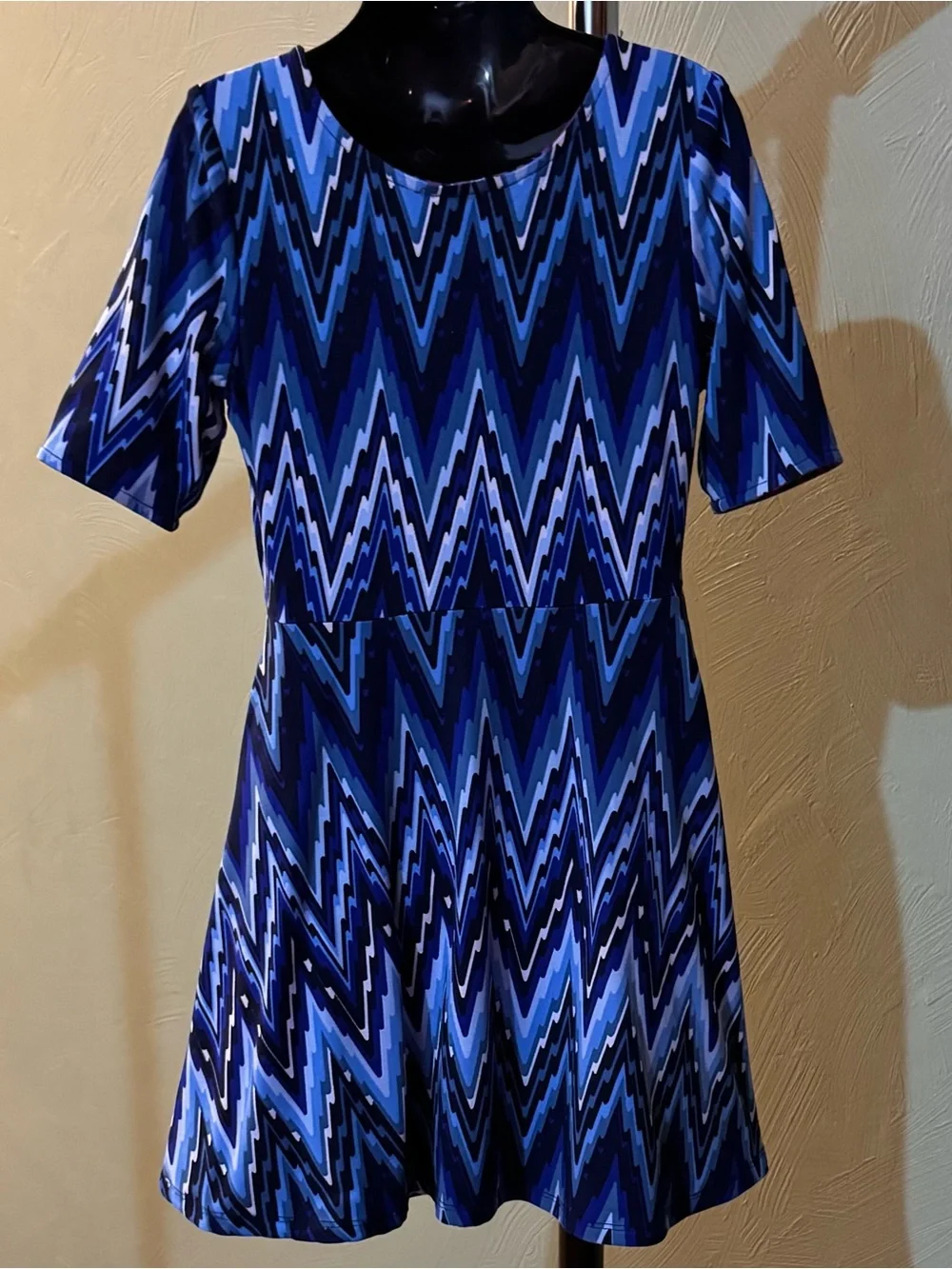 Emily West Girls Size 7 Reversible 2-in-1 Dress - Blue Chevron/Maroon Aztec EUC